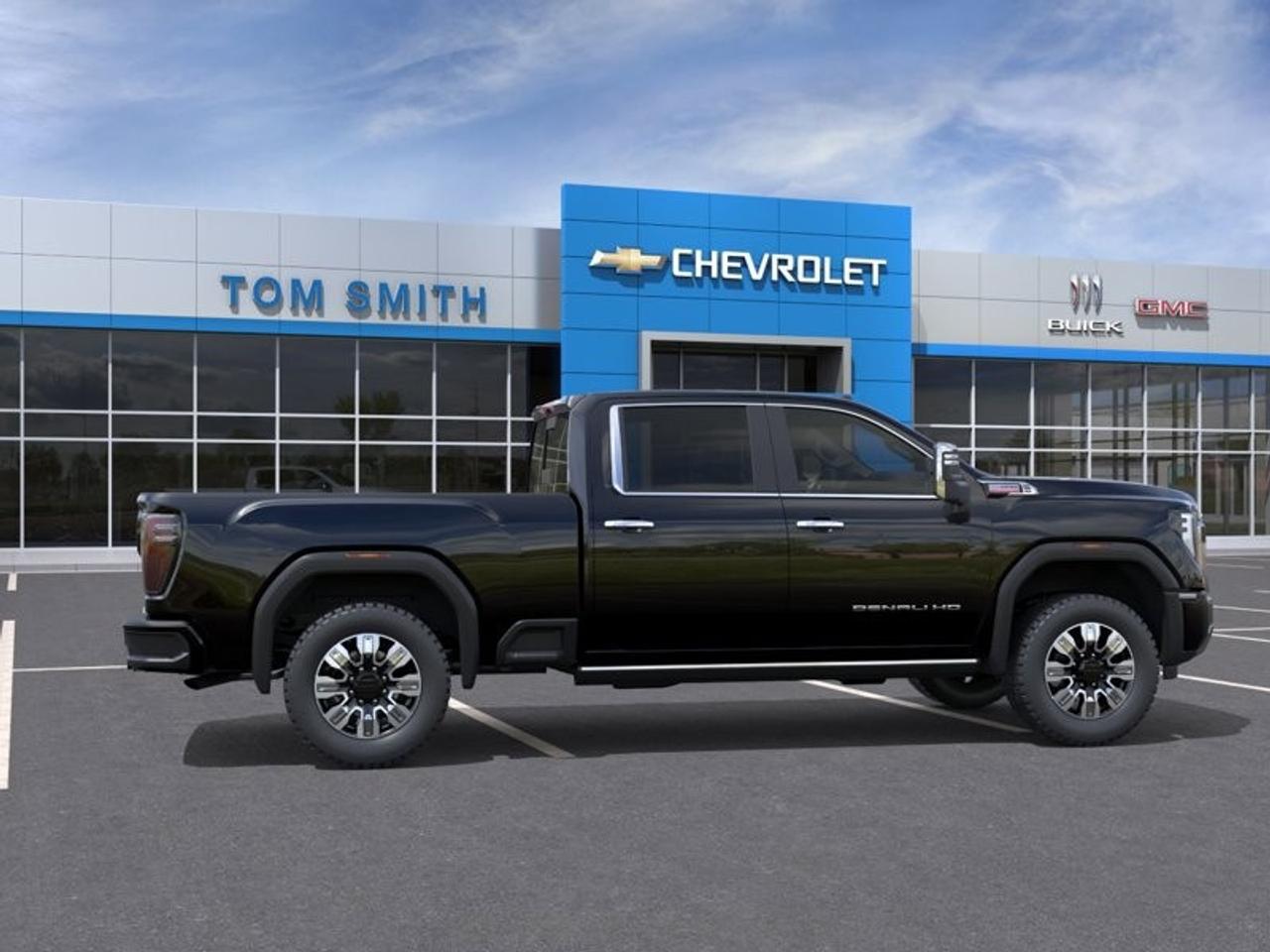 2026 GMC SIERRA 2500HD Crew Cab Standard Box 4-Wheel Drive Denali Photo