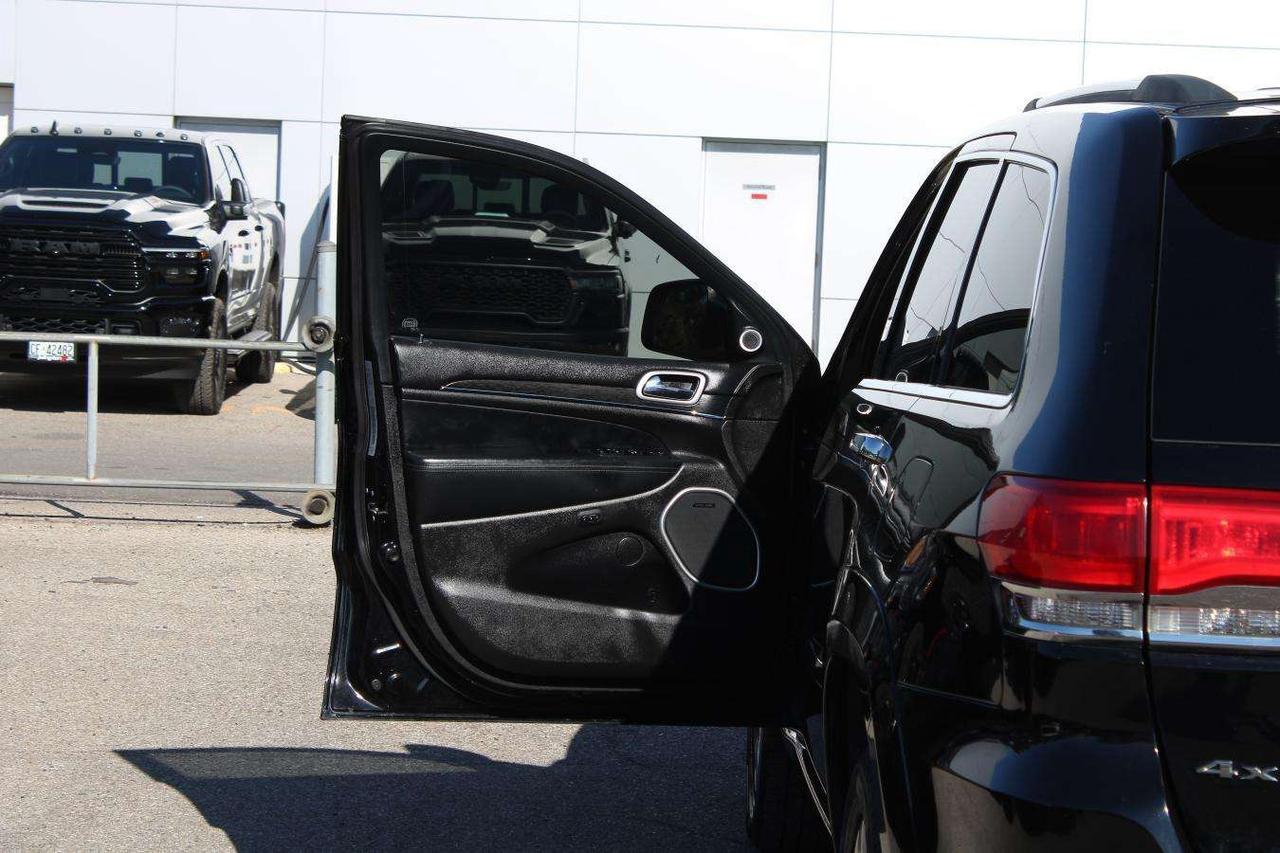 2019 Jeep Grand Cherokee Summit 4x4  SiriusXM Gps ReverseCamera DriveModes Photo