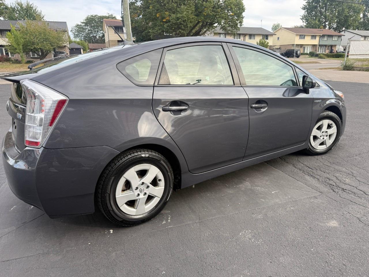 2010 Toyota Prius 5DR HB Photo