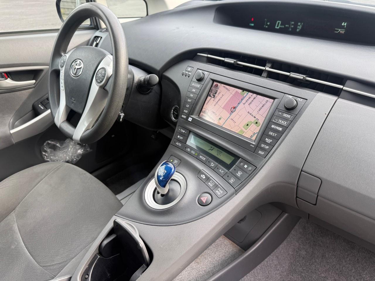2010 Toyota Prius 5DR HB Photo