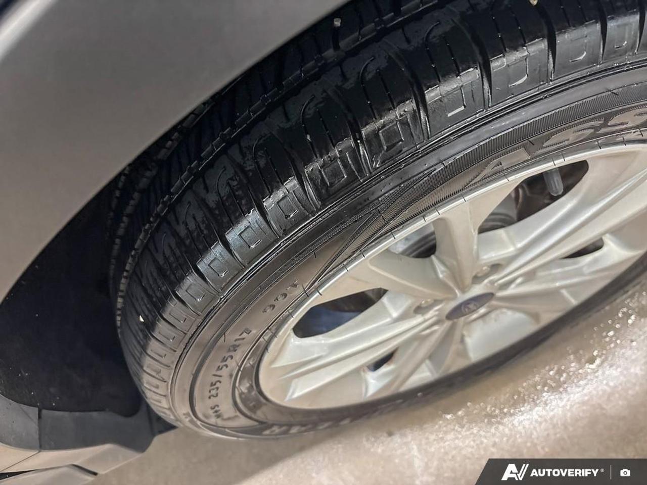 2018 Ford Escape SEL 4dr 4x4 Photo