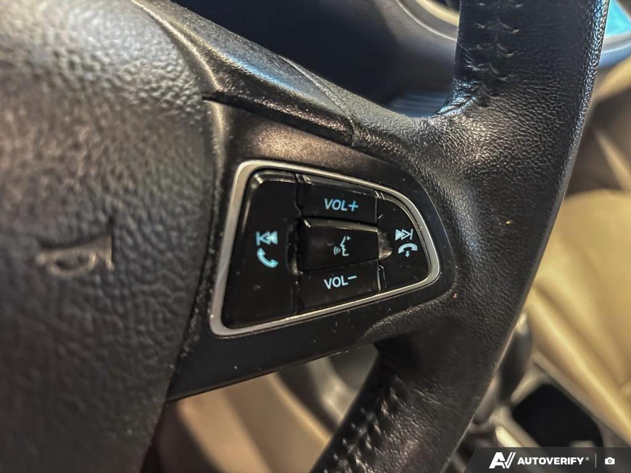 2018 Ford Escape SEL 4dr 4x4 Photo