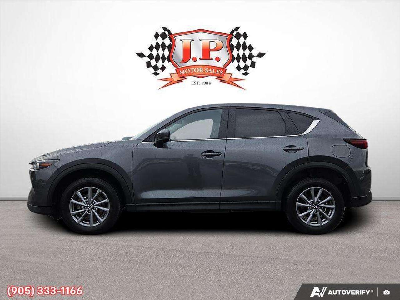 2024 Mazda CX-5 GS w/o CD Apple CarPlay & Android Auto • Heated Front Seats • Power Driver Seat • Lane Assist • Alloy Wheels Photo3