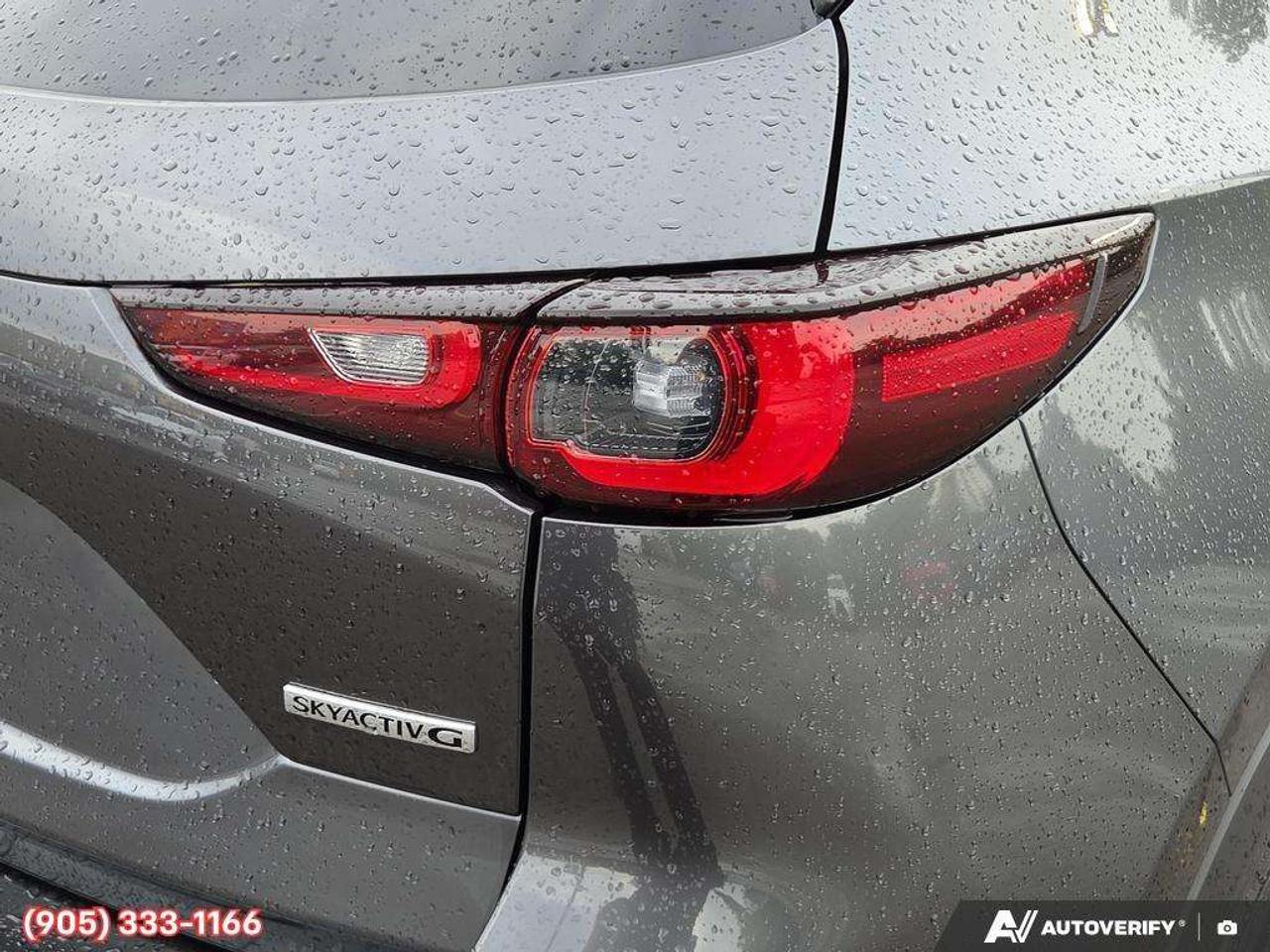2024 Mazda CX-5 GS w/o CD Apple CarPlay & Android Auto • Heated Front Seats • Power Driver Seat • Lane Assist • Alloy Wheels Photo