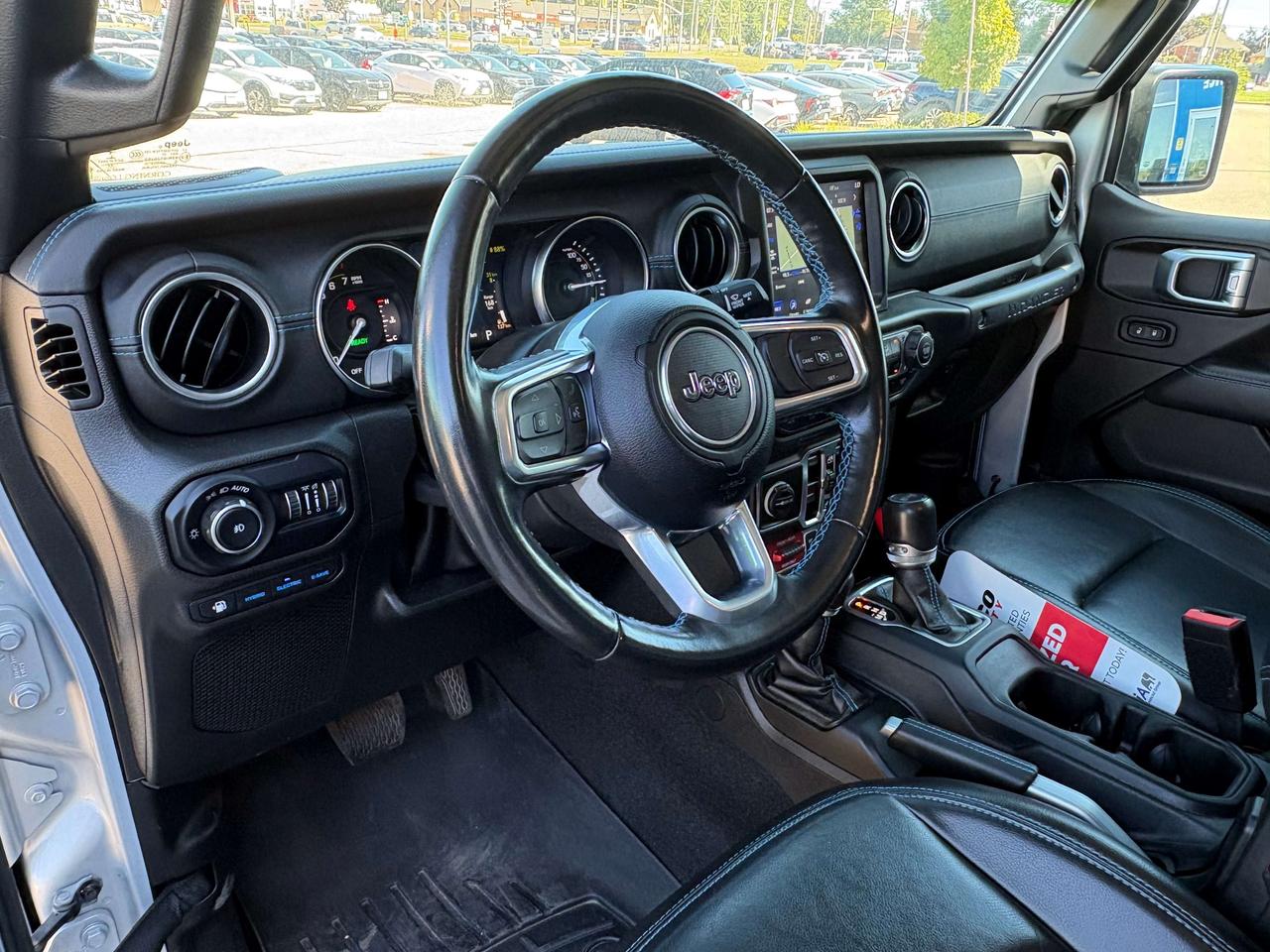2022 Jeep Wrangler Rubicon Hybrid 4x4 Hard Top   NAV Photo