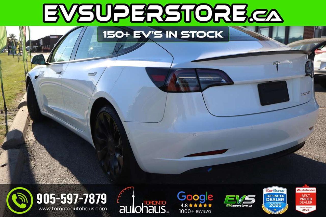 2022 Tesla Model 3 WHITE INT. I PERFORMANCE AT EVSUPERSTORE.CA Photo