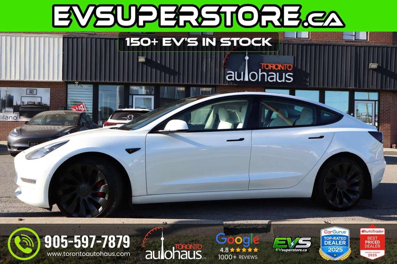 2022 Tesla Model 3 WHITE INT. I PERFORMANCE AT EVSUPERSTORE.CA Photo