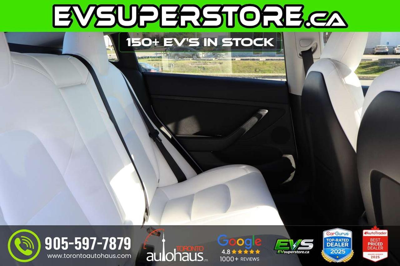 2022 Tesla Model 3 WHITE INT. I PERFORMANCE AT EVSUPERSTORE.CA Photo