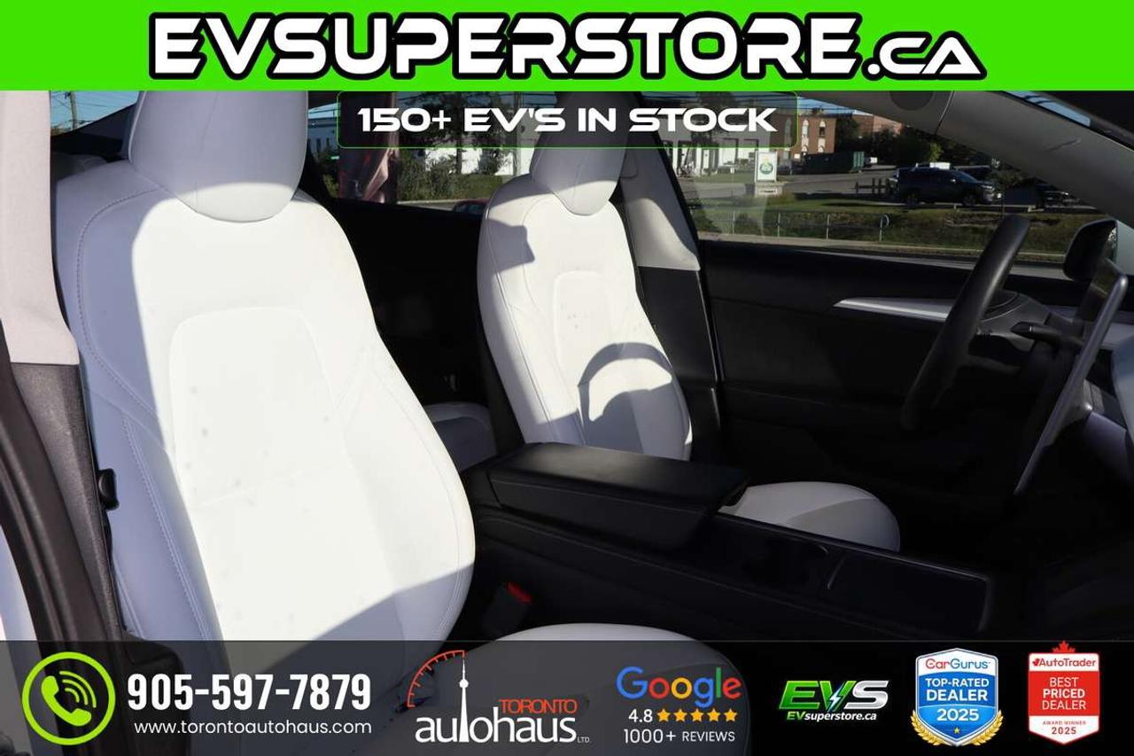 2022 Tesla Model 3 WHITE INT. I PERFORMANCE AT EVSUPERSTORE.CA Photo