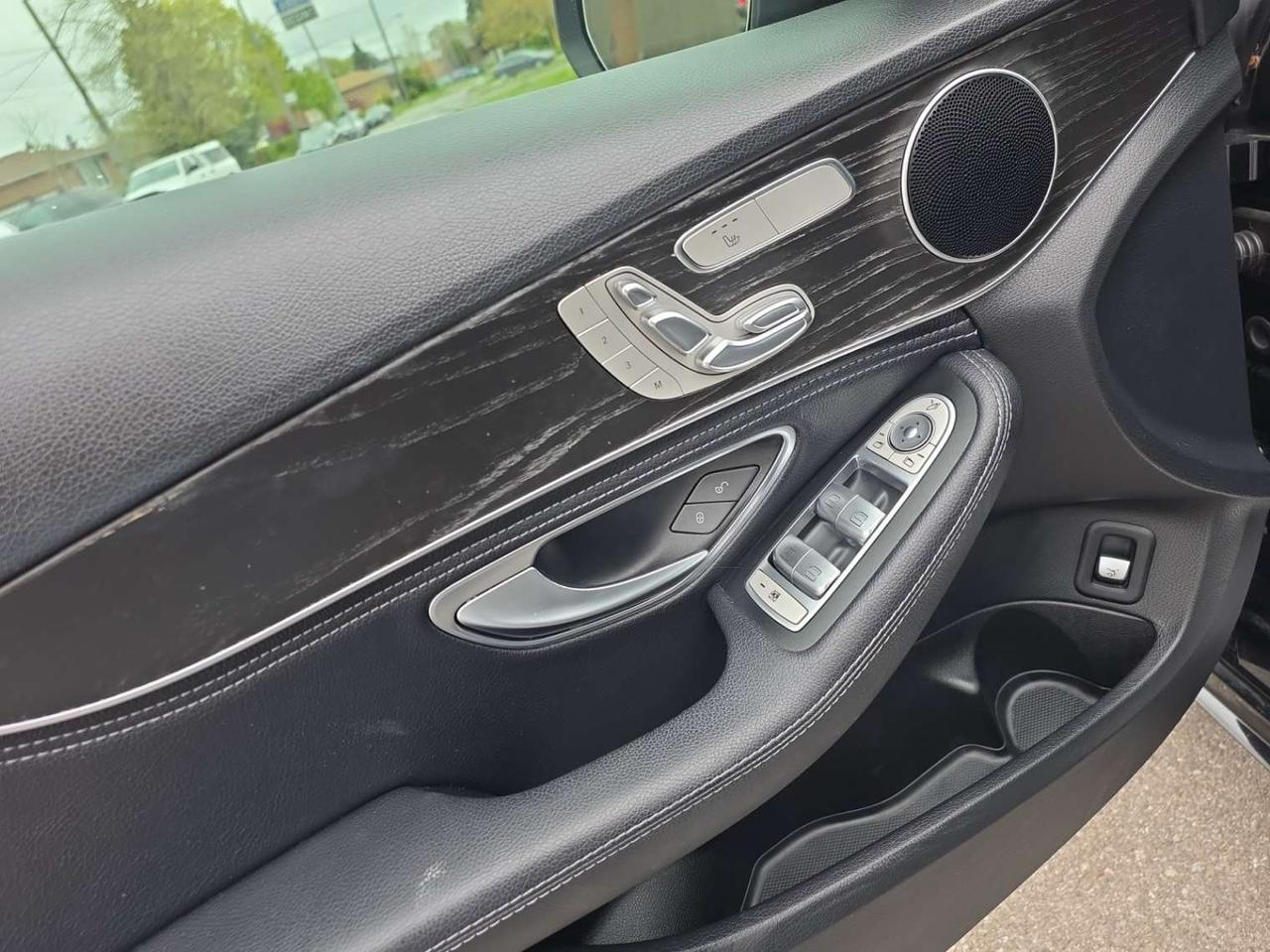 2016 Mercedes-Benz C-Class C300 4MATIC AMG PKG * NO ACCIDENTS / PANO / BLIND SPOT / LED LIGHTS Photo