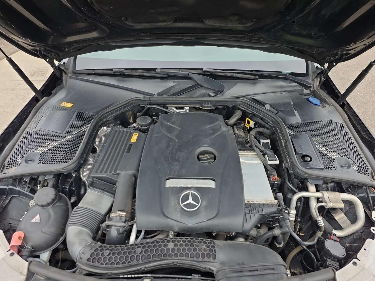 2016 Mercedes-Benz C-Class C300 4MATIC AMG PKG * NO ACCIDENTS / PANO / BLIND SPOT / LED LIGHTS Photo