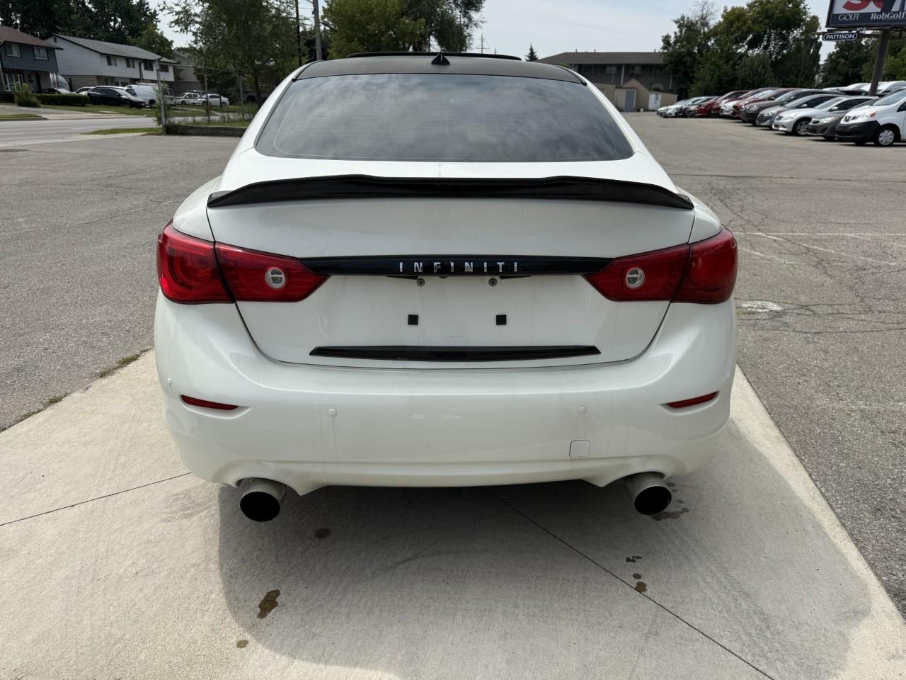 2014 Infiniti Q50 4dr Sdn Premium AWD Photo3
