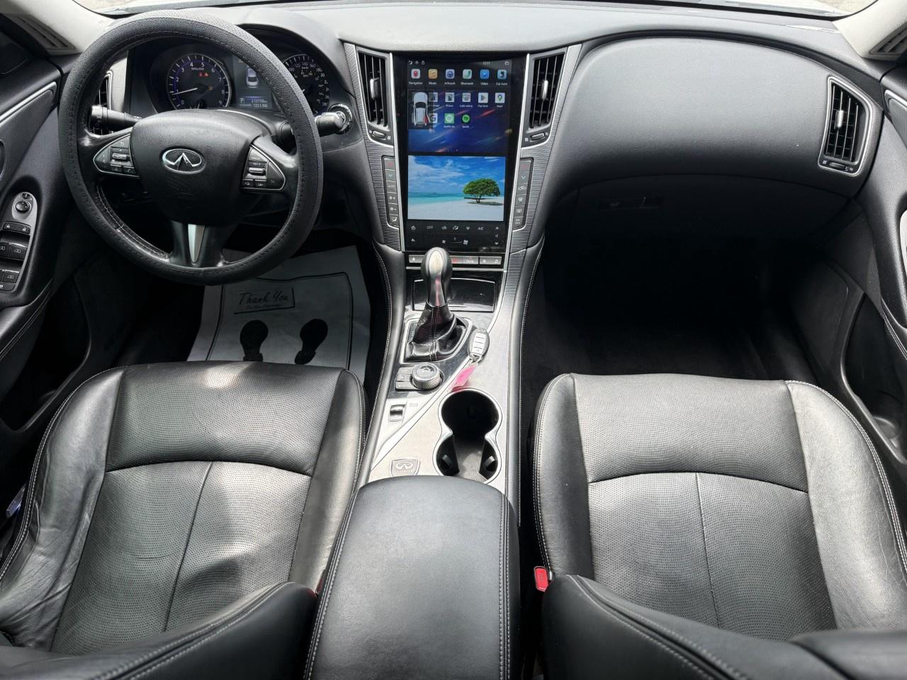 2014 Infiniti Q50 4dr Sdn Premium AWD Photo