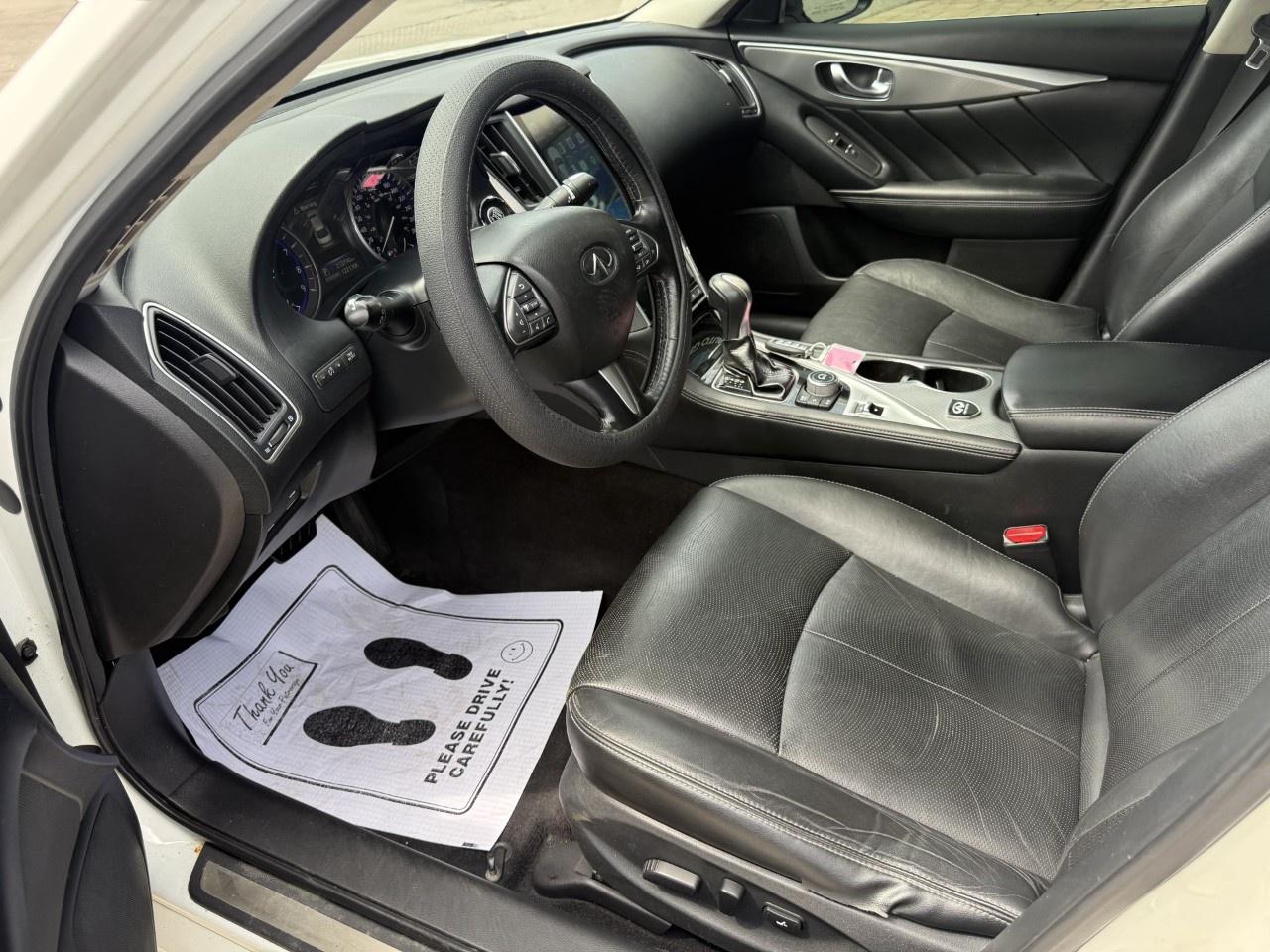 2014 Infiniti Q50 4dr Sdn Premium AWD Photo