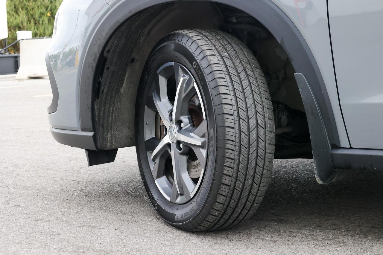 2024 Honda HR-V Sport-B 4dr All-Wheel Drive Photo
