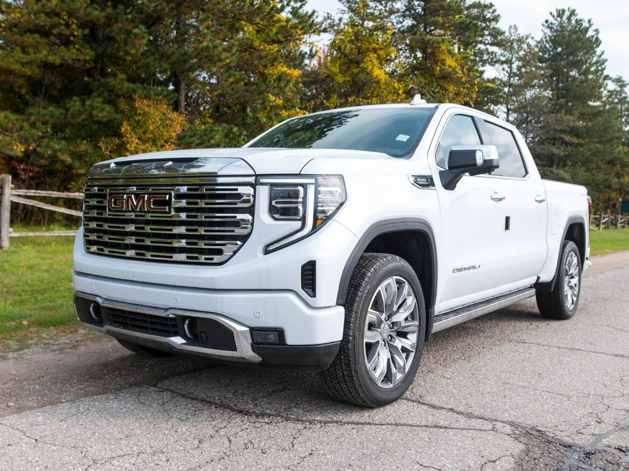 2026 GMC Sierra 1500 Crew Cab Short Box 4-Wheel Drive Denali Photo