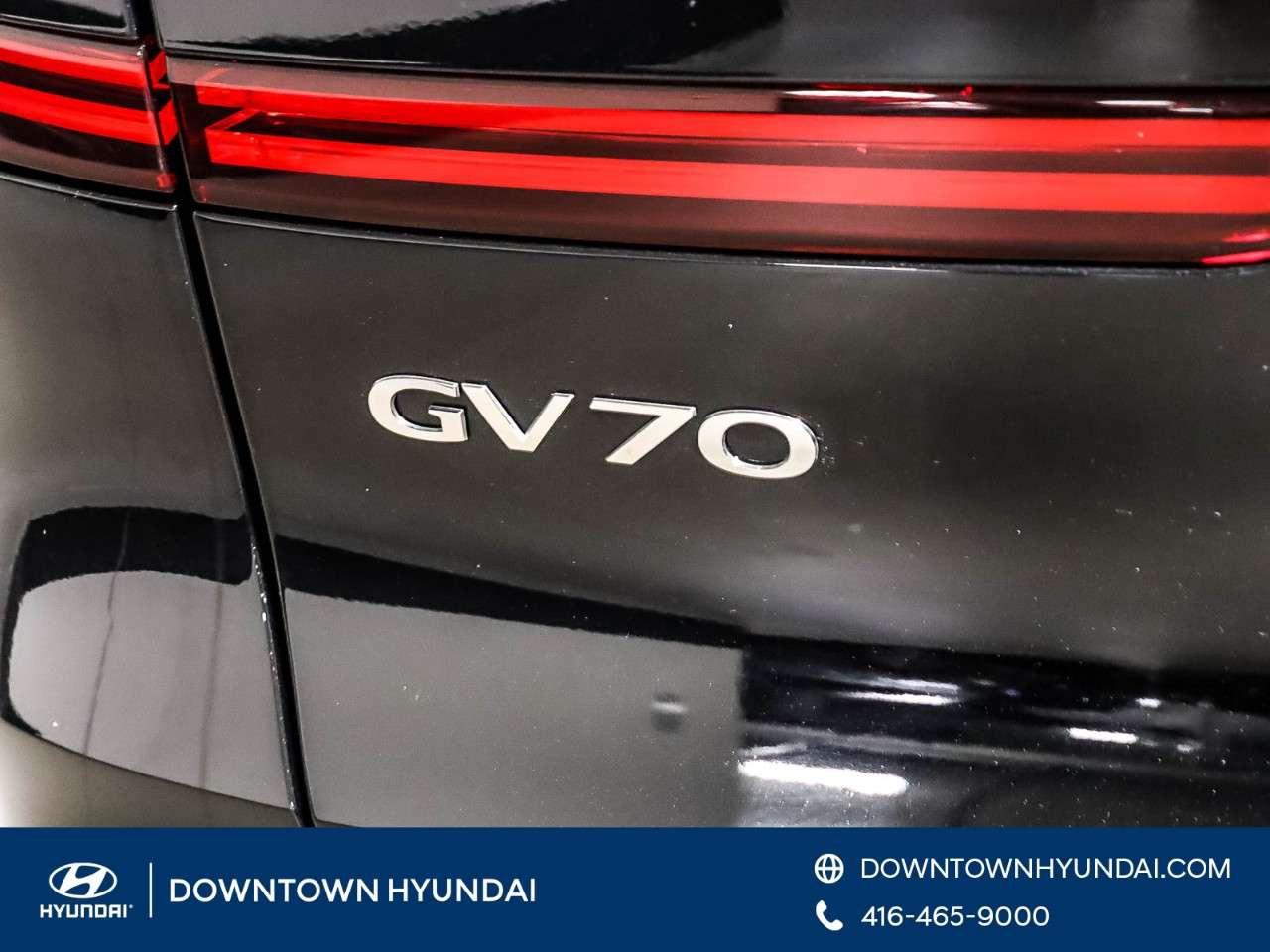 2023 Genesis GV70 2.5T Advanced AWD Photo