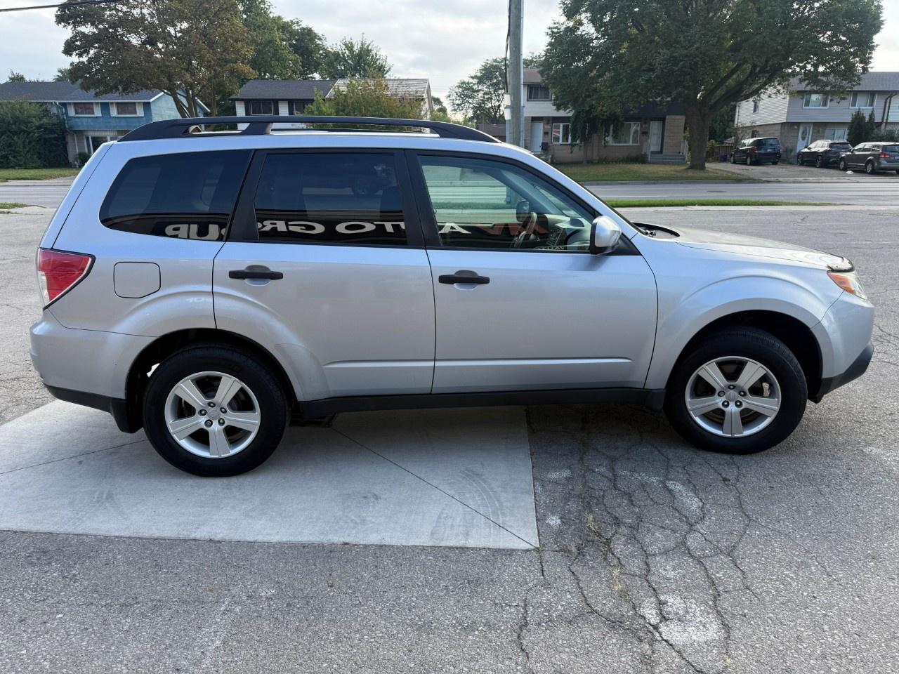 2013 Subaru Forester 5dr Wgn Auto 2.5X Touring Photo