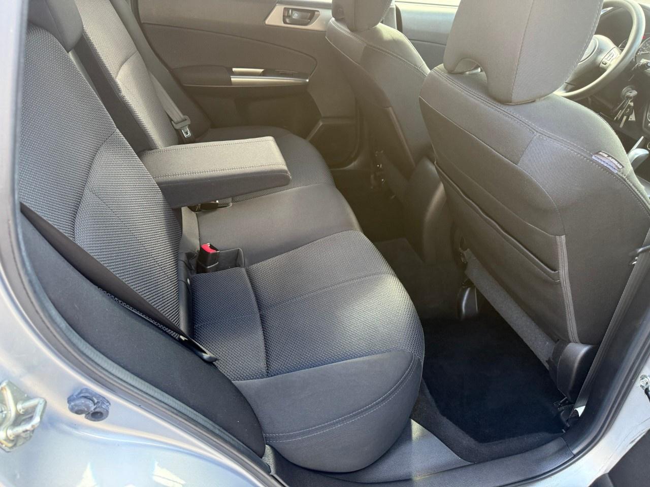 2013 Subaru Forester 5dr Wgn Auto 2.5X Touring Photo