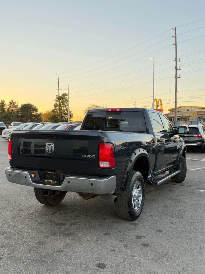 2018 RAM 2500 ST 4x4 Crew Cab 6'4 Box Photo