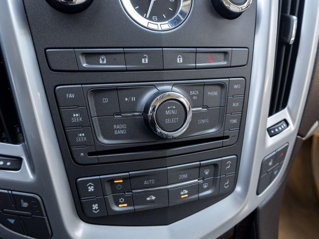 2010 Cadillac SRX AWD Luxury Collection Photo