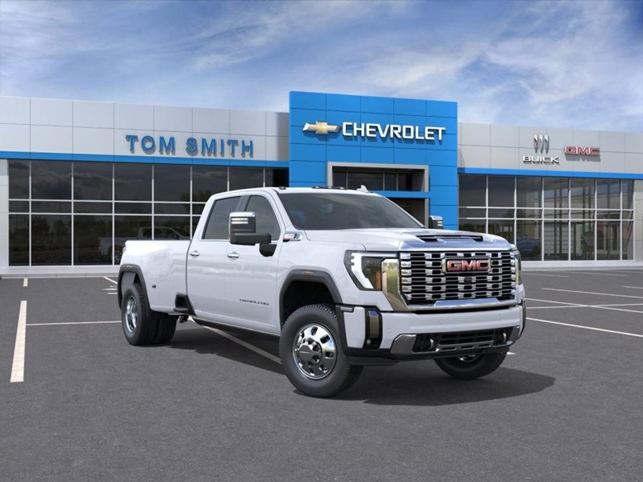 2026 GMC Sierra 3500HD 4WD Crew Cab Long Box Denali Photo