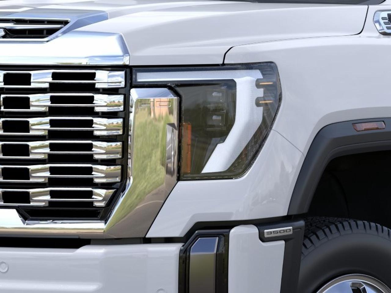 2026 GMC Sierra 3500HD 4WD Crew Cab Long Box Denali Photo