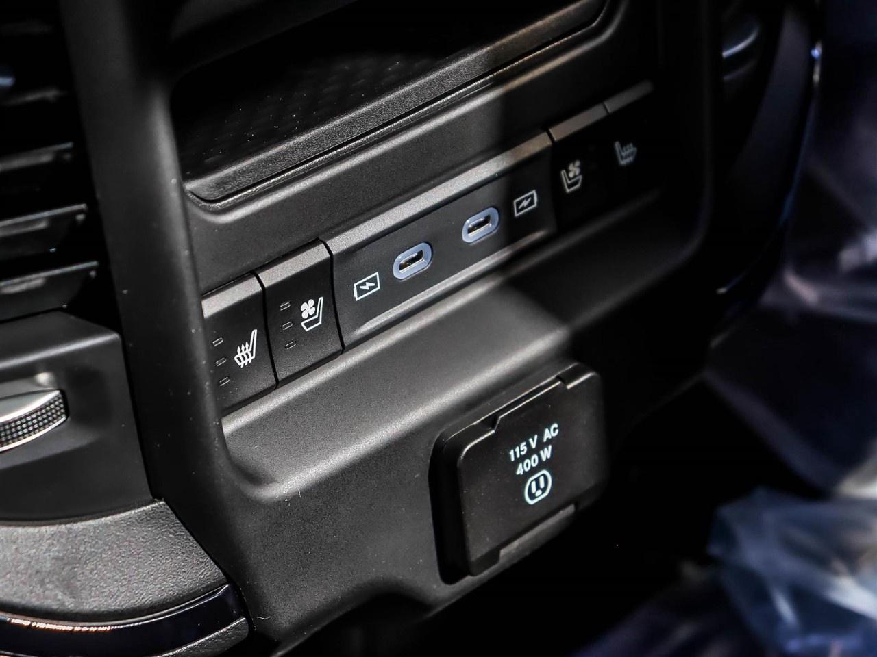 2027 RAM 1500 Limited 4x4 Crew Cab 5'7" Box Photo