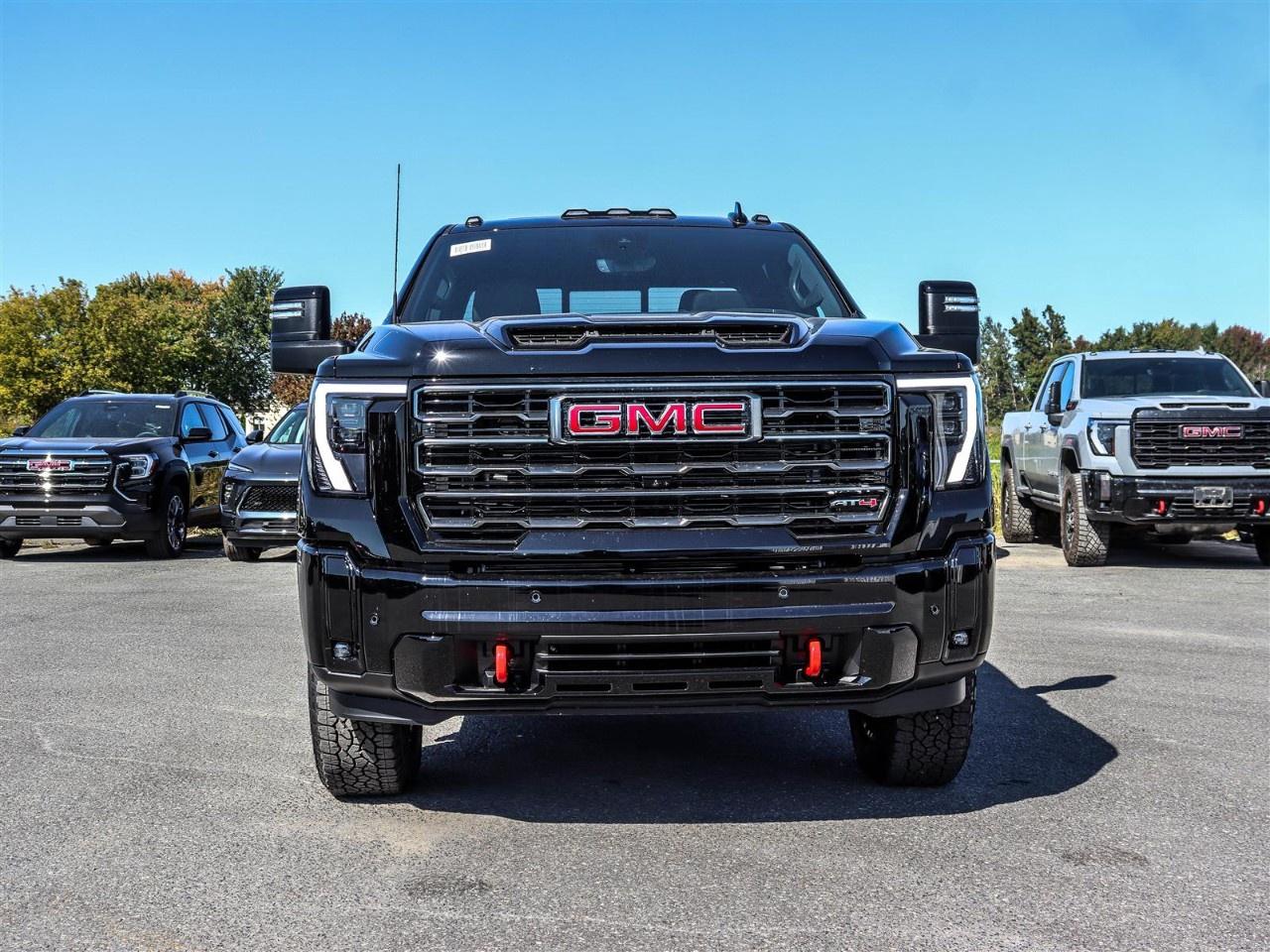 2026 GMC SIERRA 2500HD Crew Cab Standard Box 4-Wheel Drive AT4 Photo1