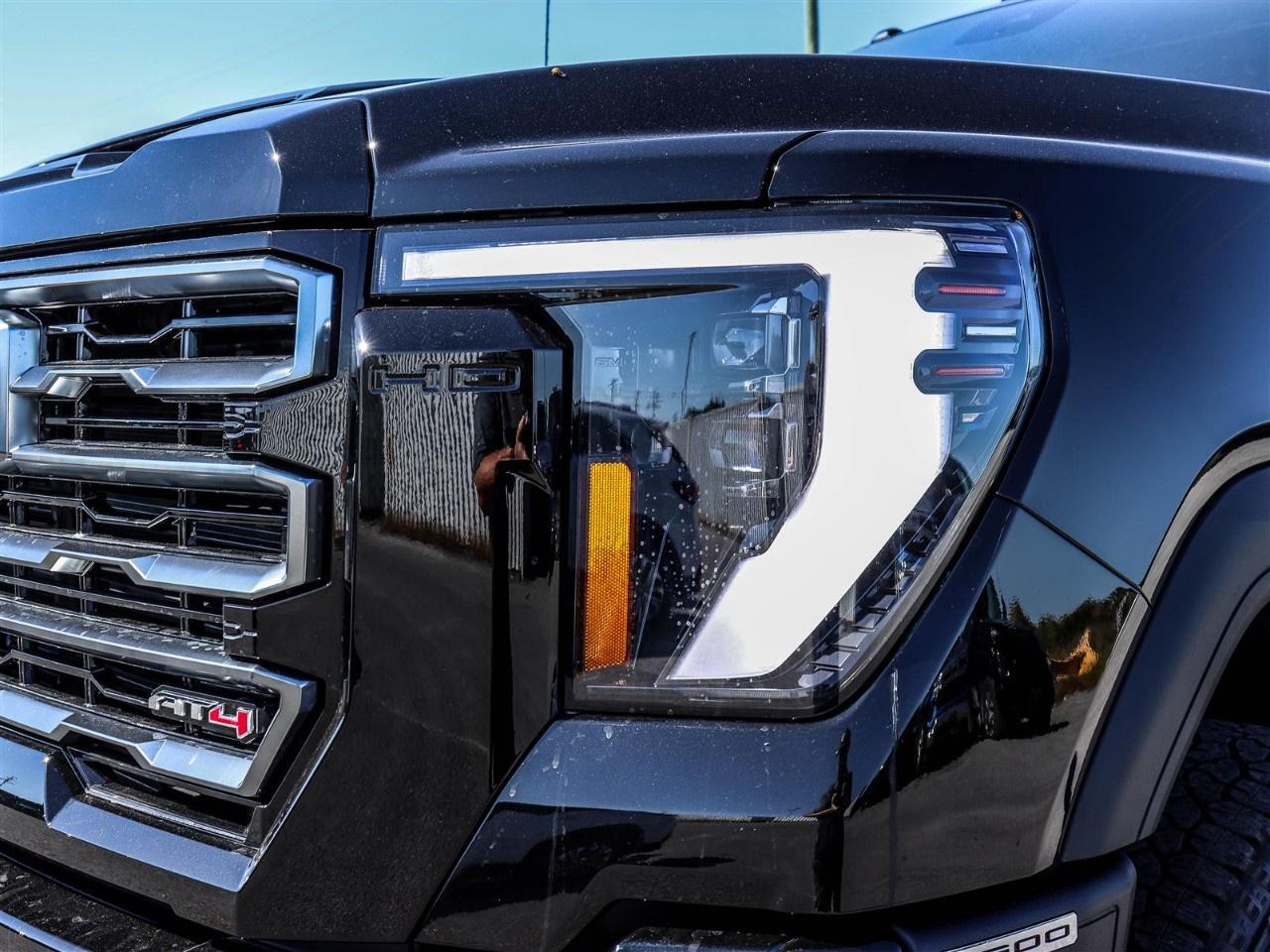 2026 GMC SIERRA 2500HD Crew Cab Standard Box 4-Wheel Drive AT4 Photo
