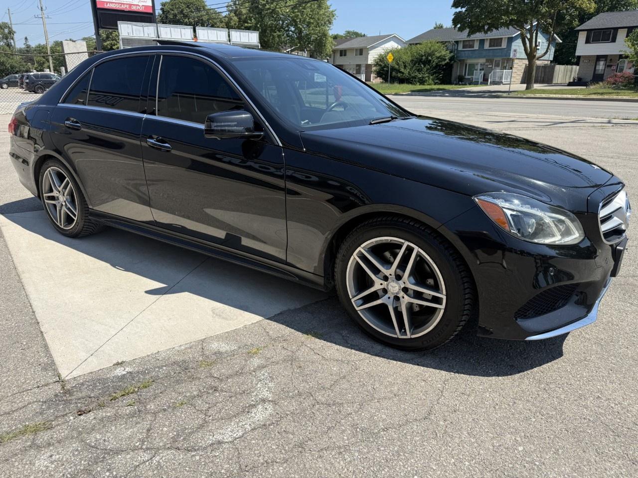 2016 Mercedes-Benz E-Class E 400 4MATIC Sedan Photo