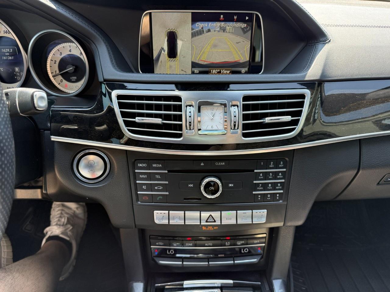 2016 Mercedes-Benz E-Class E 400 4MATIC Sedan Photo