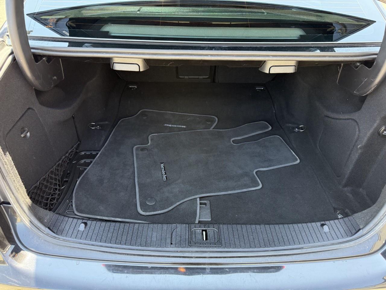 2016 Mercedes-Benz E-Class E 400 4MATIC Sedan Photo
