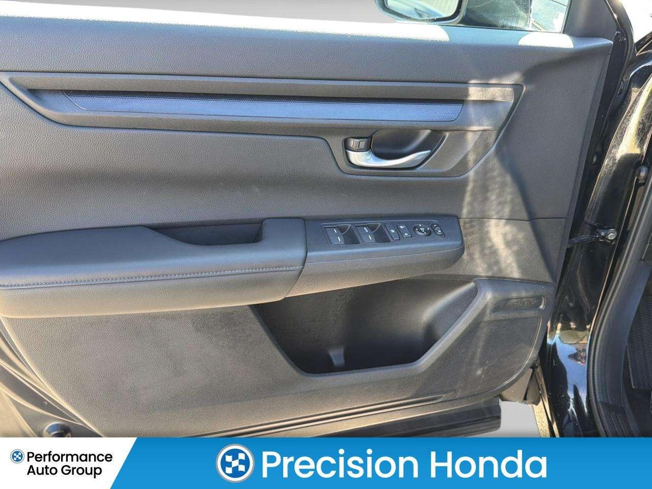 2025 Honda CR-V LX AWD  Heated Seats  Rear Camera CarPlay Photo