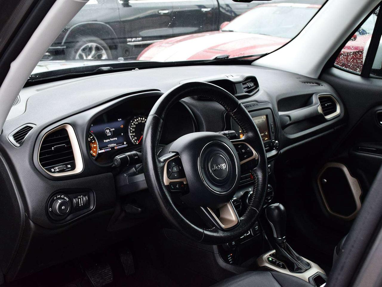 2016 Jeep Renegade Limited 4x4 ~Nav ~Heated Leather ~Blind Spot ~Cam Photo