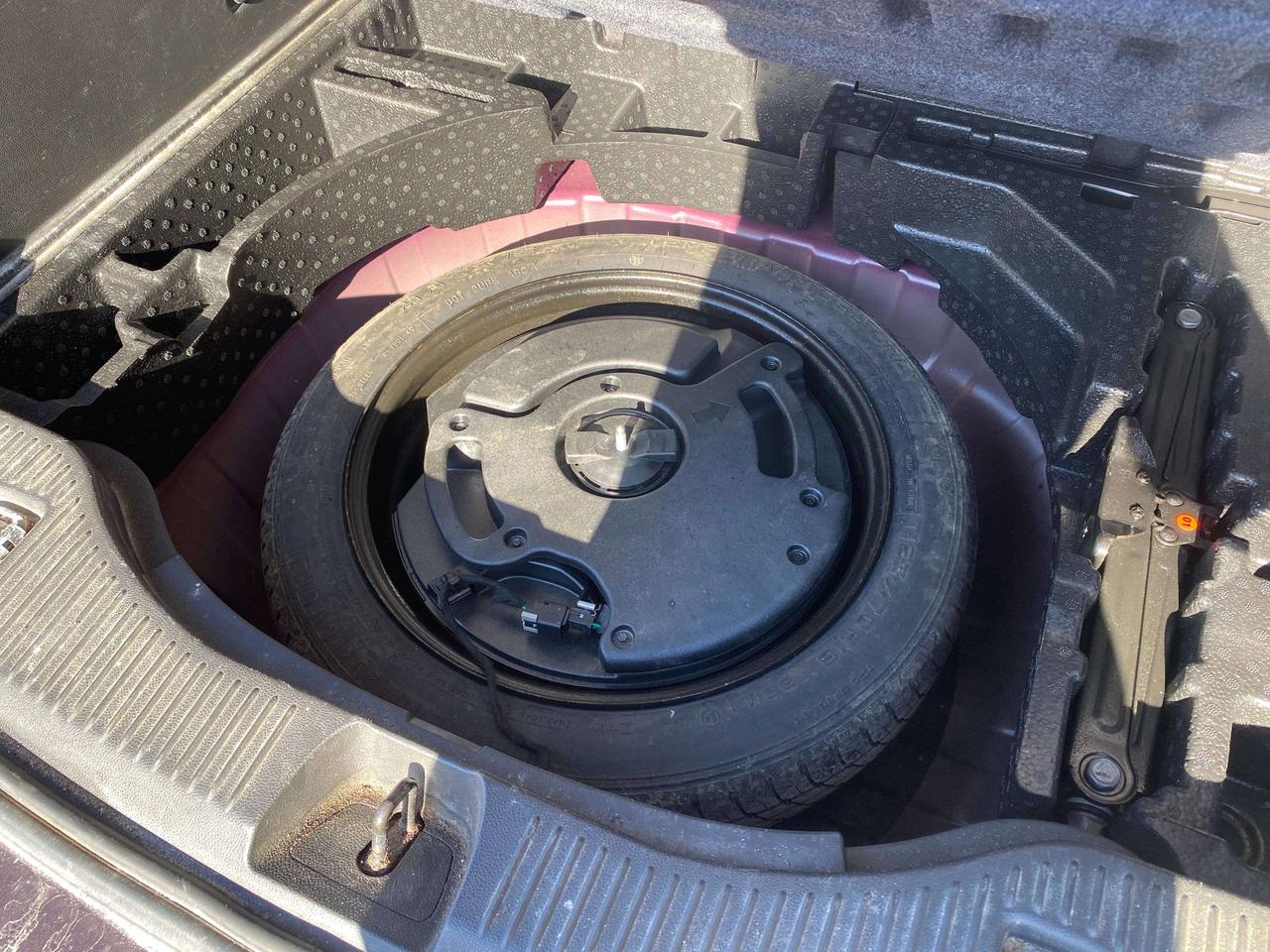 2017 Buick Encore ESSENCE, SOLD AS IS, NOT INSPECTED FOR SAFETY! Photo