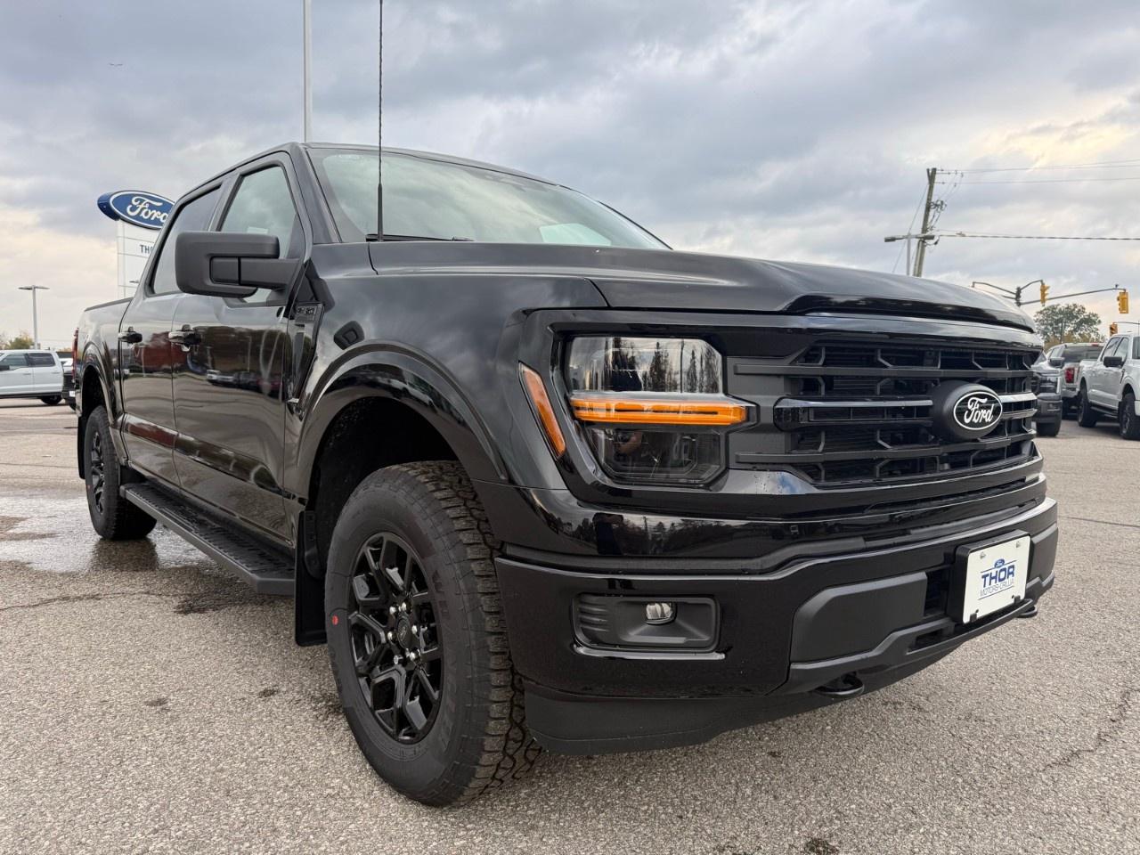 2026 Ford F-150 XLT 4WD SuperCrew 5.5' Box Photo5