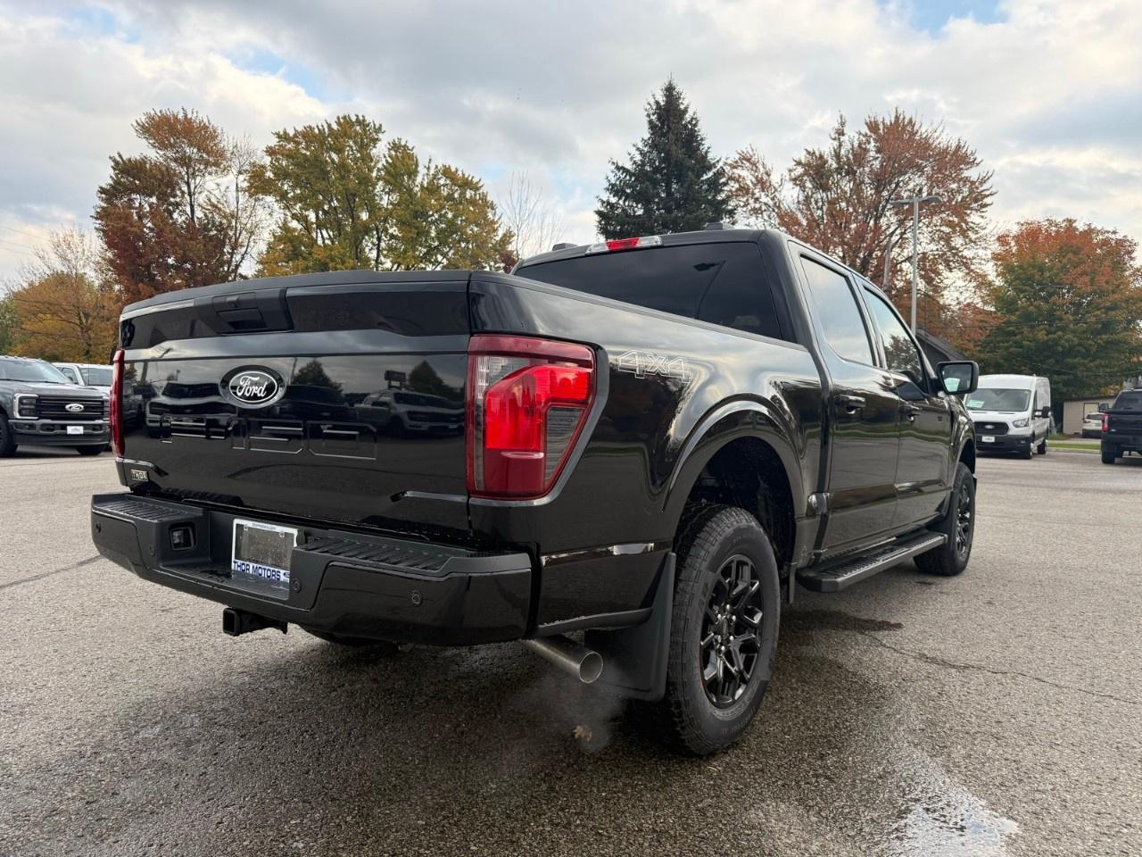 2026 Ford F-150 XLT 4WD SuperCrew 5.5' Box Photo2