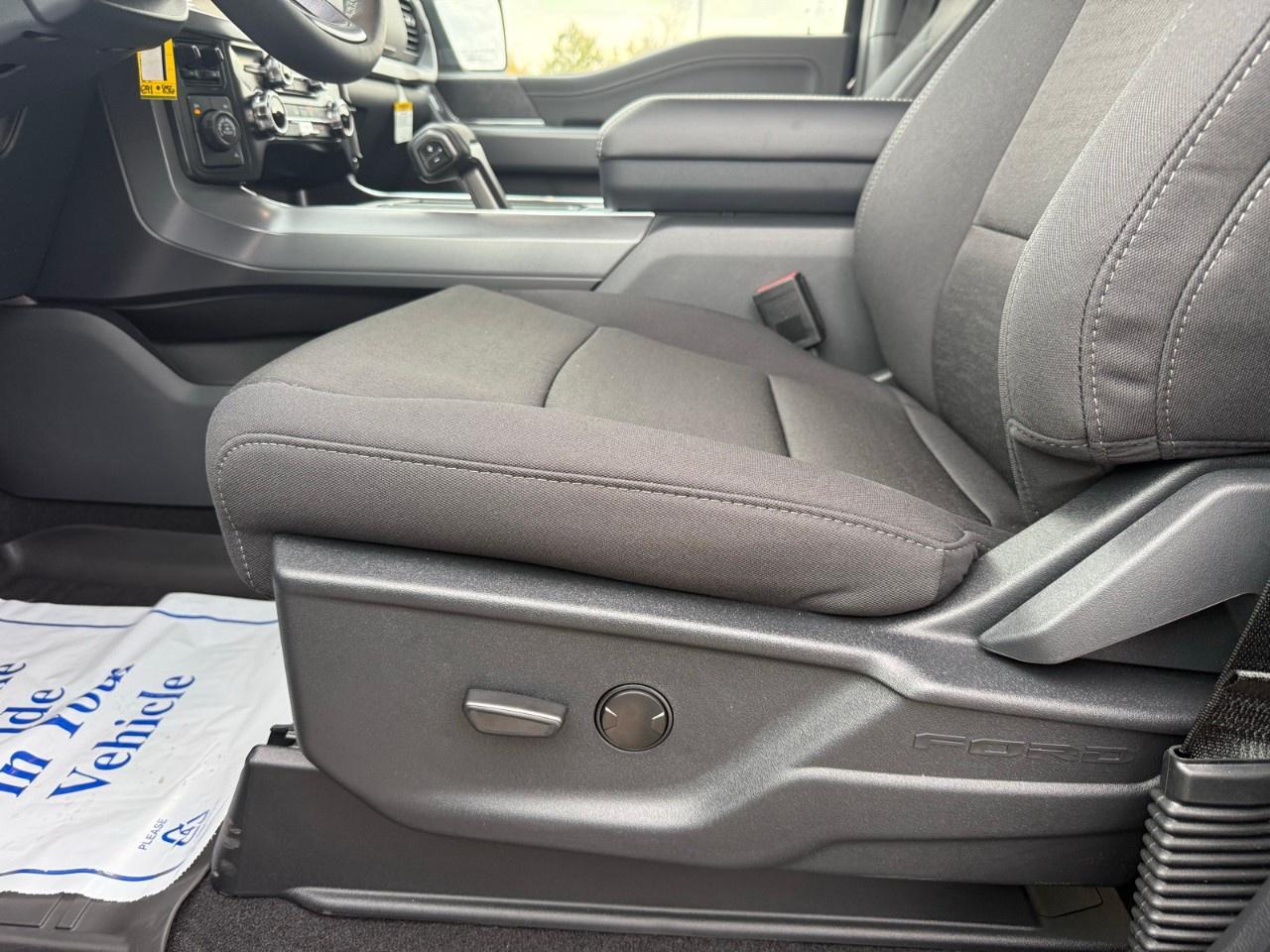 2026 Ford F-150 XLT 4WD SuperCrew 5.5' Box Photo