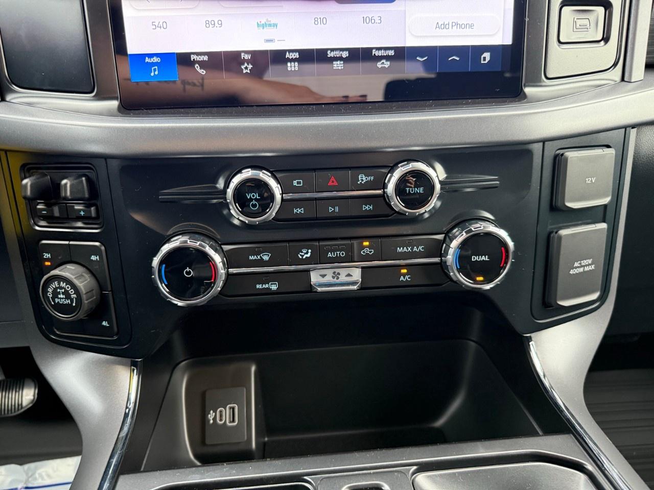 2026 Ford F-150 XLT 4WD SuperCrew 5.5' Box Photo