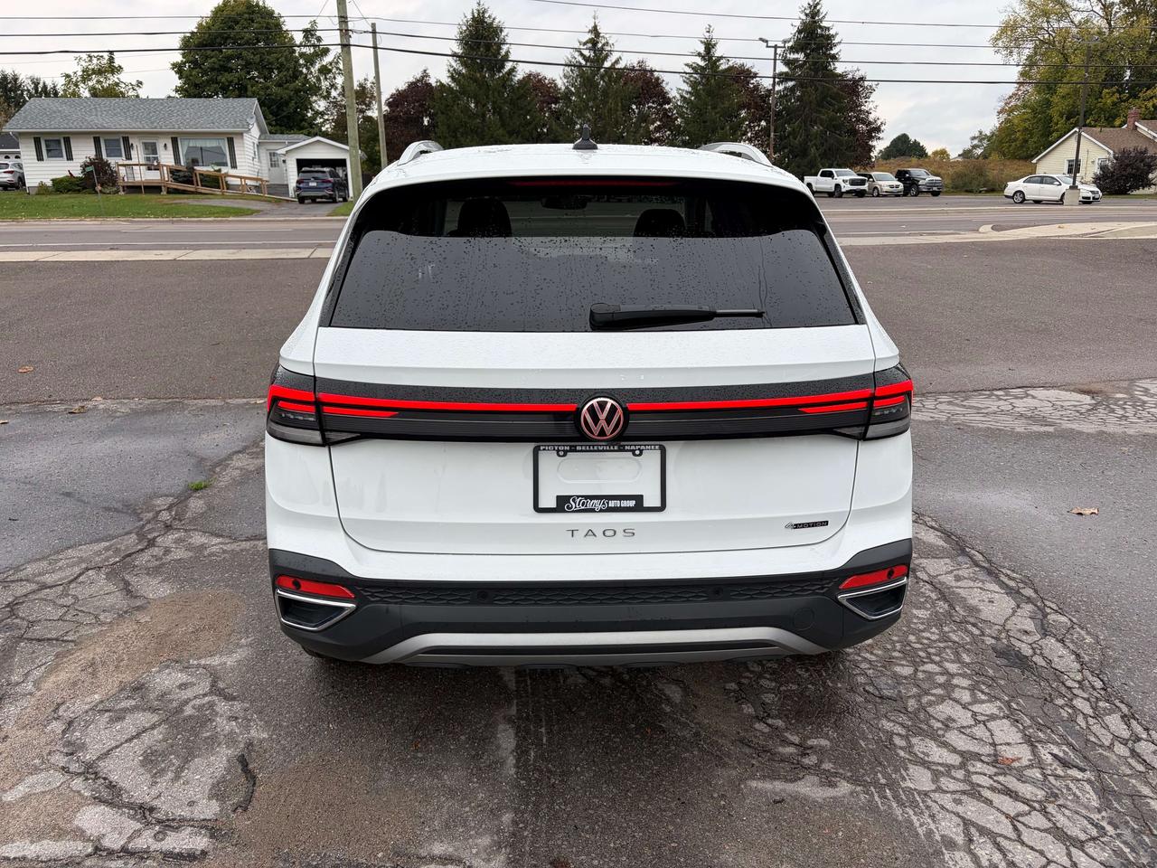 2026 Volkswagen Taos COMFORTLINE/AWD/HEATED SEATS/*BELLEVILLE* Photo