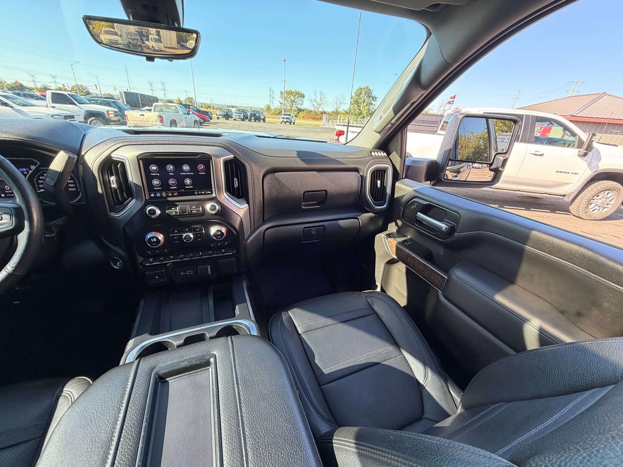 2020 GMC SIERRA 2500HD DENALI Photo