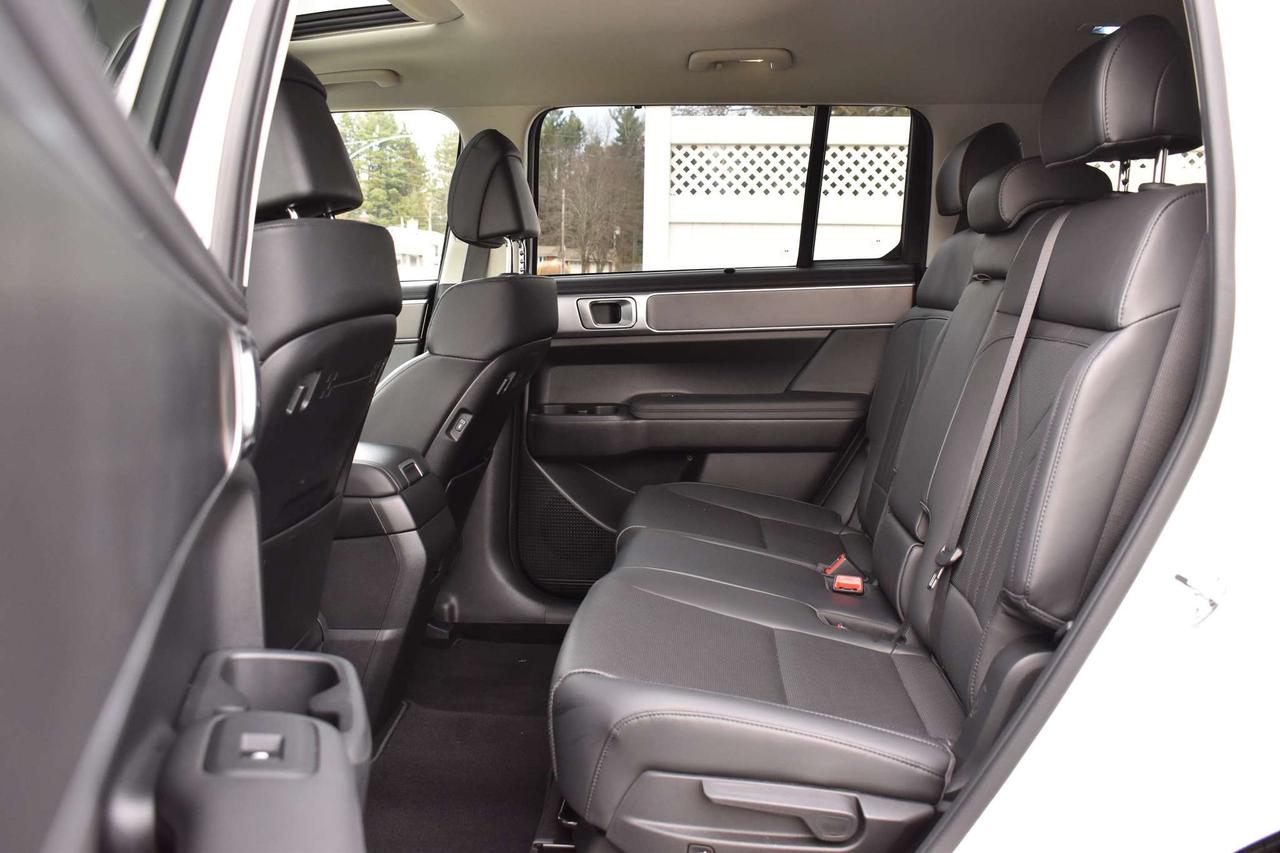 2024 Hyundai Santa Fe XRT Photo