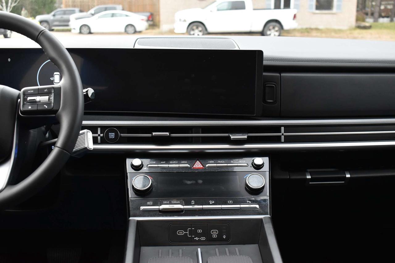 2024 Hyundai Santa Fe XRT Photo