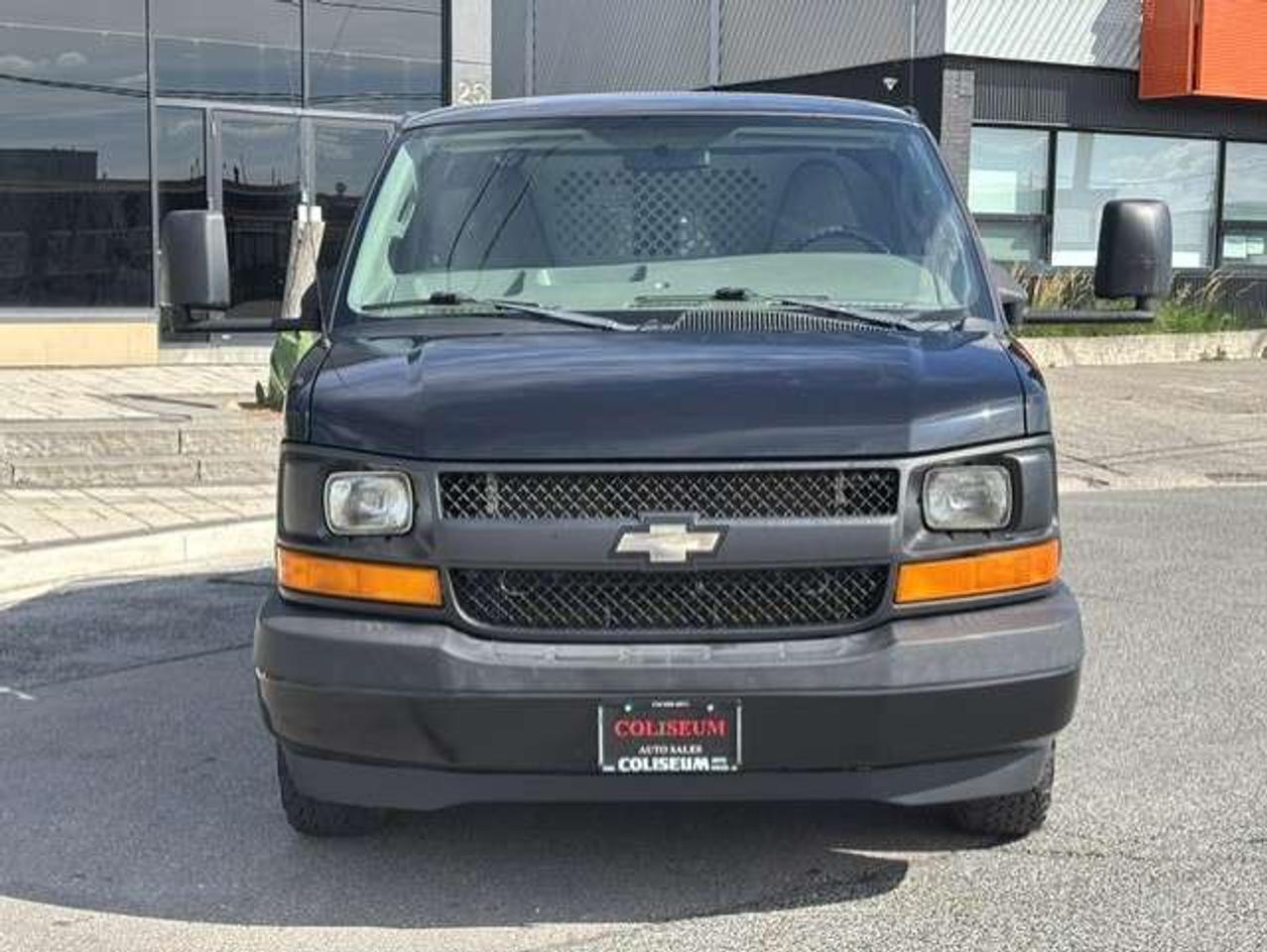 2017 Chevrolet Express 2500 ONLY 70,000KM-1 OWNER-NO ACCIDENTS-LADDER RACKS Photo