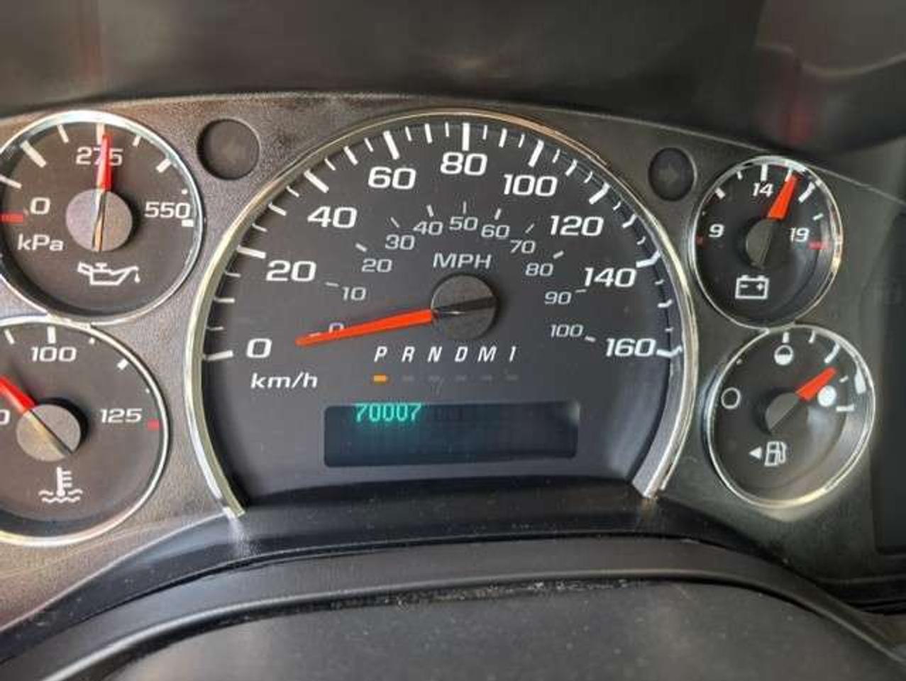 2017 Chevrolet Express 2500 ONLY 70,000KM-1 OWNER-NO ACCIDENTS-LADDER RACKS Photo