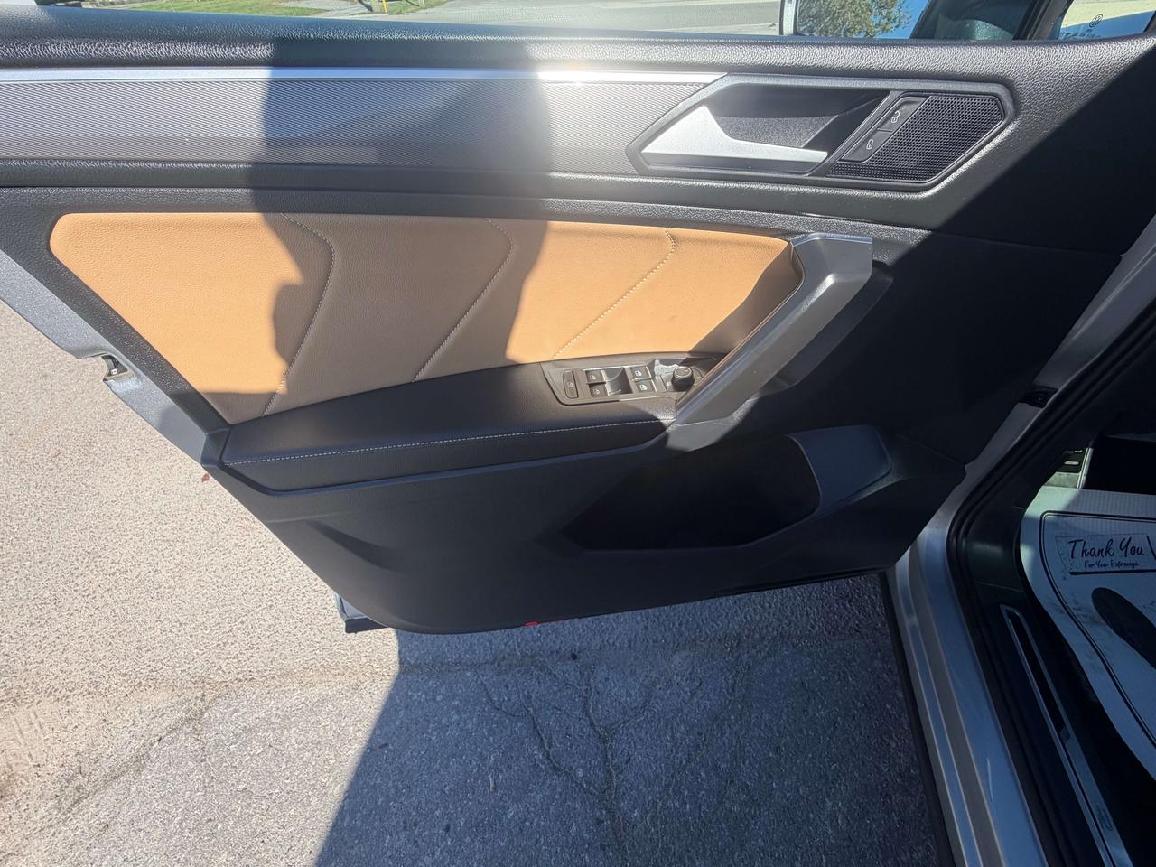 2023 Volkswagen Tiguan COMFORTLINE R-LINE BLACK EDITION/LOADED!! Photo