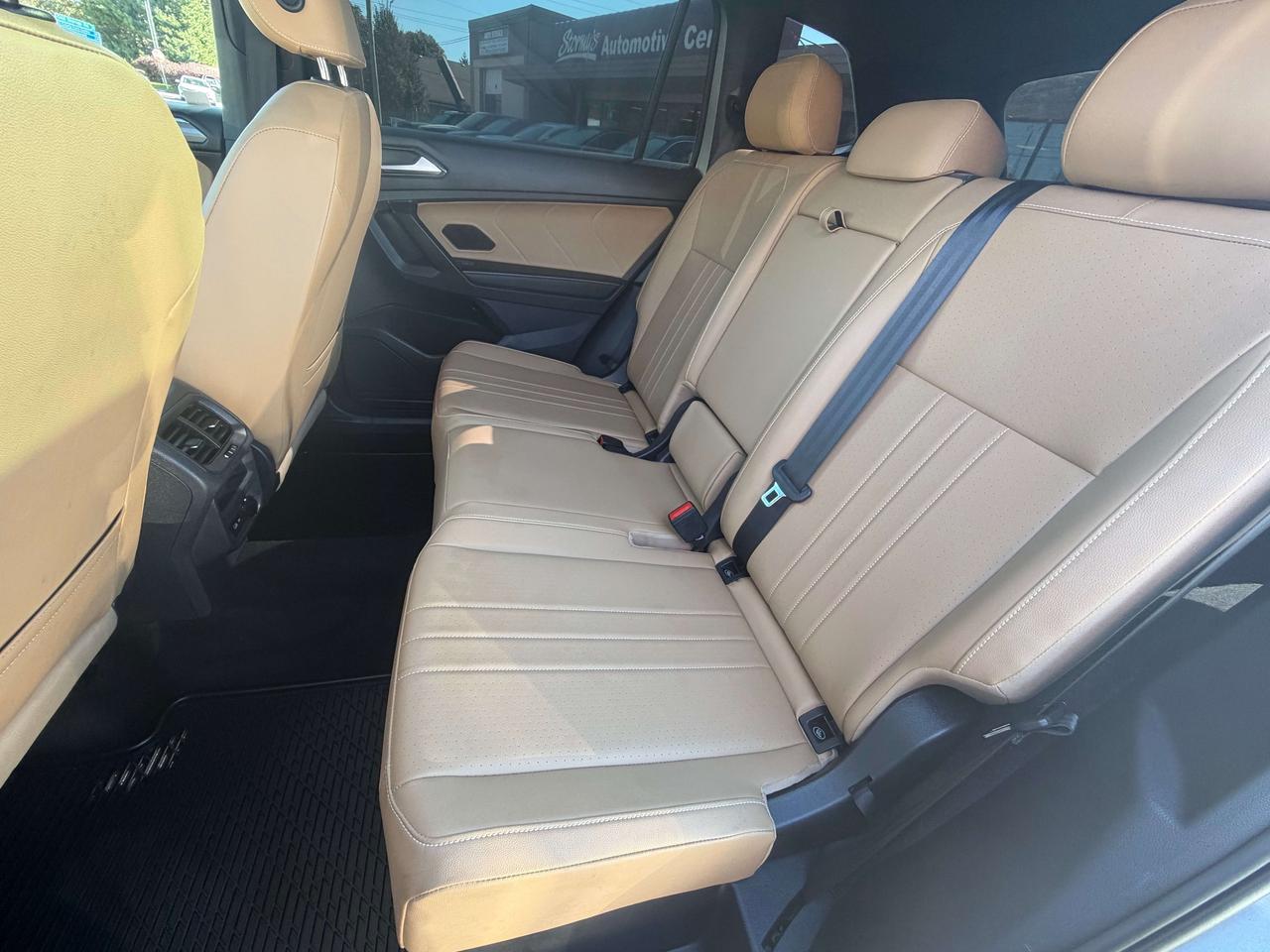 2023 Volkswagen Tiguan COMFORTLINE R-LINE BLACK EDITION/LOADED!! Photo