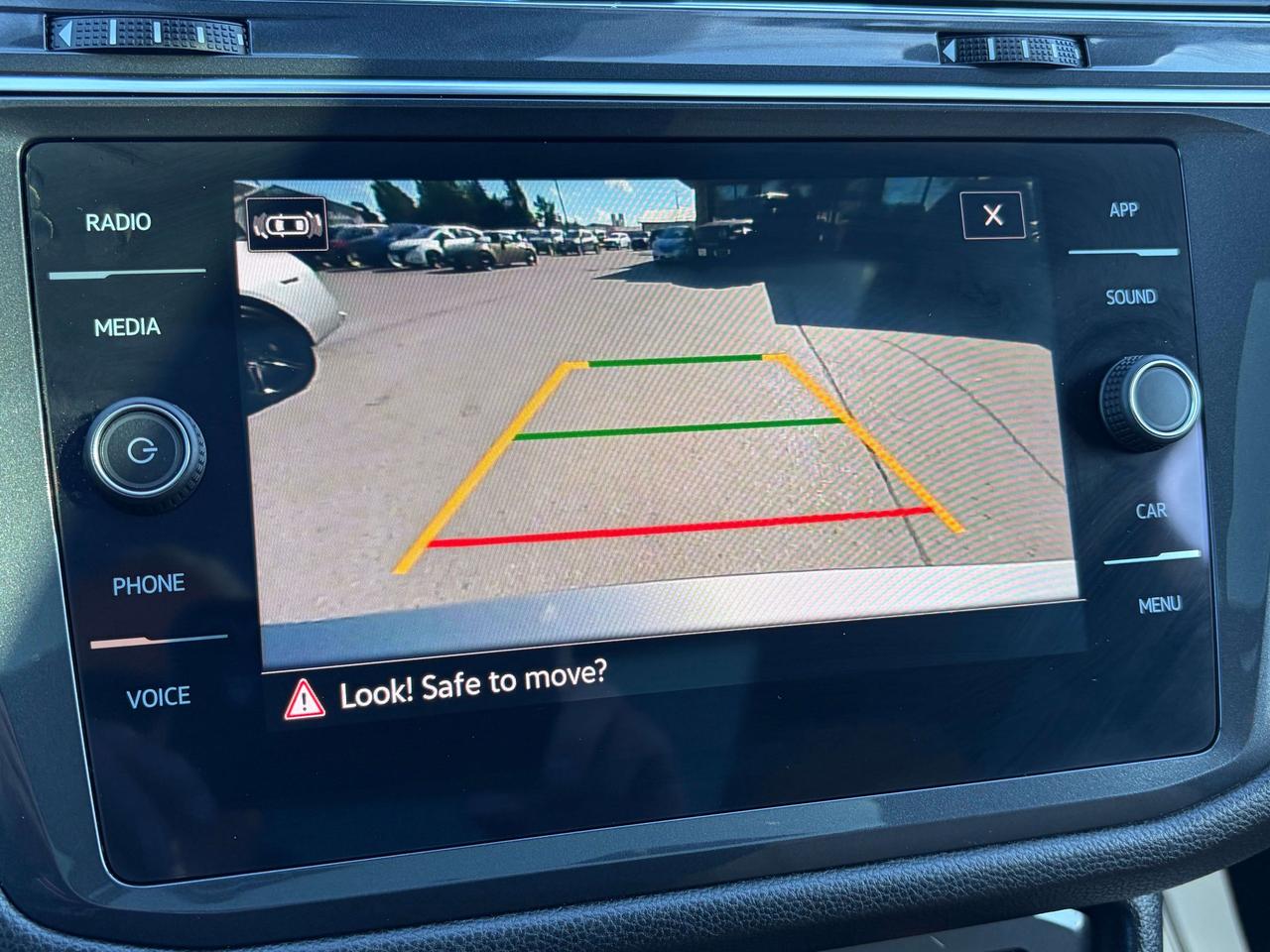 2023 Volkswagen Tiguan COMFORTLINE R-LINE BLACK EDITION/LOADED!! Photo