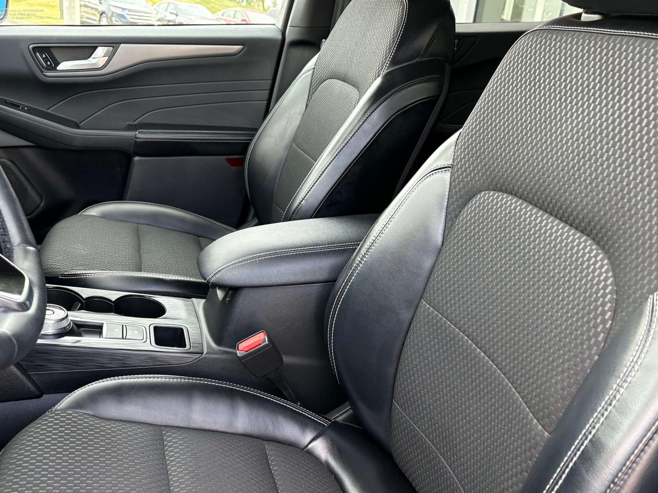 2023 Ford Escape PHEV Photo